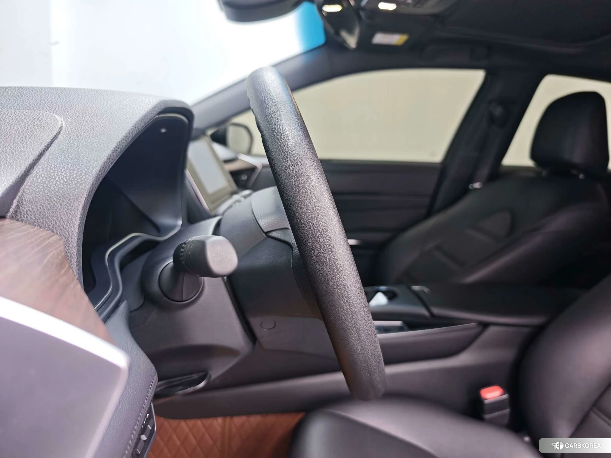 Toyota Asian dragon 2023 Белый из Китая, фото 2
