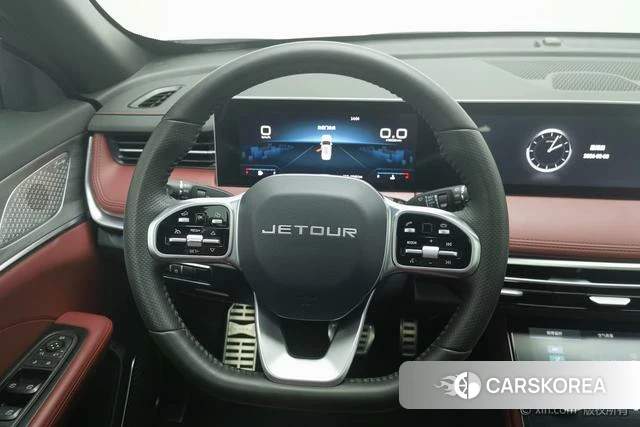 Jietu X70 PLUS 2023 Белый из Китая, фото 2