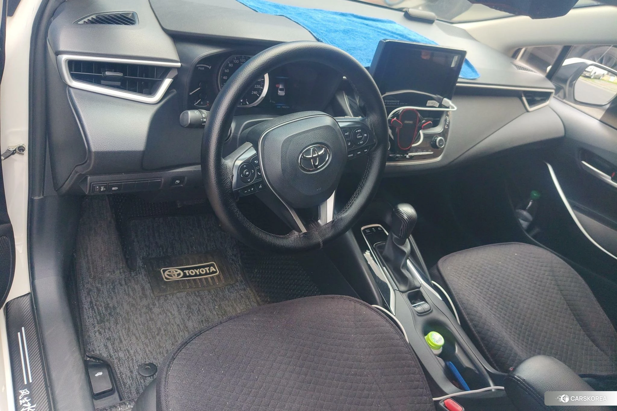 Toyota Corolla 2022 Белый из Китая, фото 2
