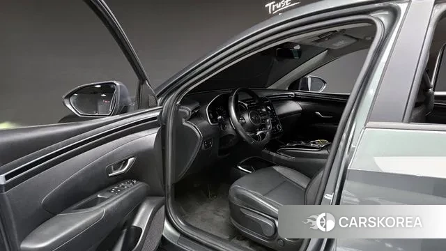 Hyundai Tucson (NX4) 2022 Серый из Кореи, фото 2