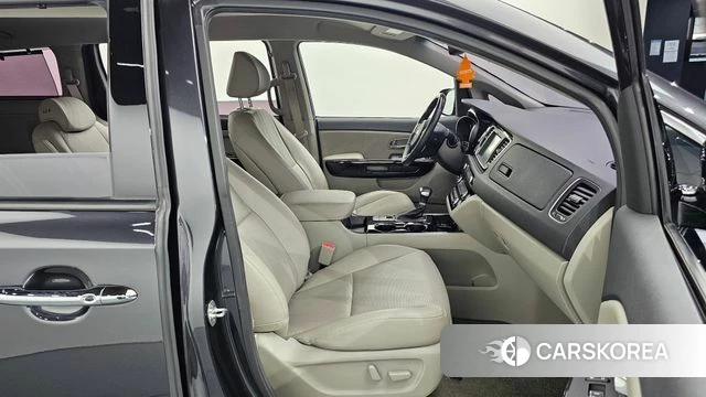 Kia The New Carnival 2019 Серый из Кореи, фото 2
