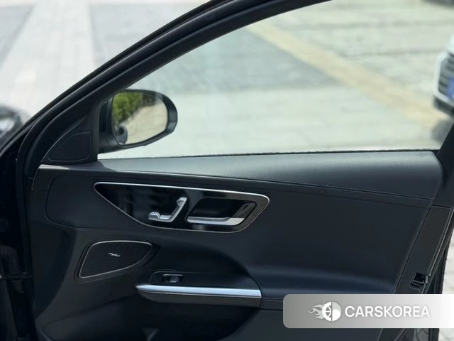 Mercedes-Benz Class C 2024 Другой из Китая, фото 2