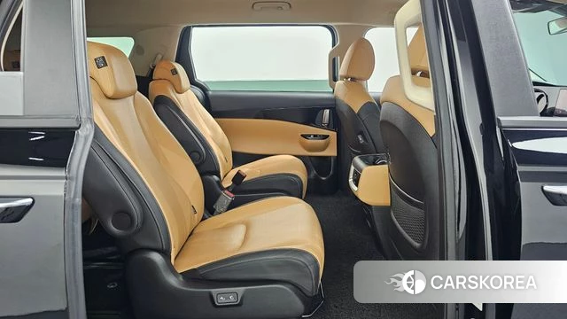 Kia Carnival 4th generation 2021 Черный из Кореи, фото 2