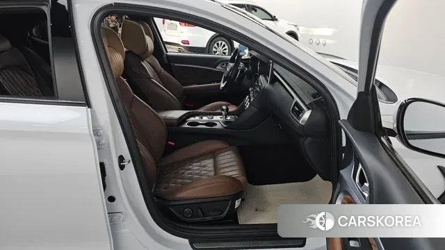 Genesis G70 2018 Белый из Кореи, фото 2