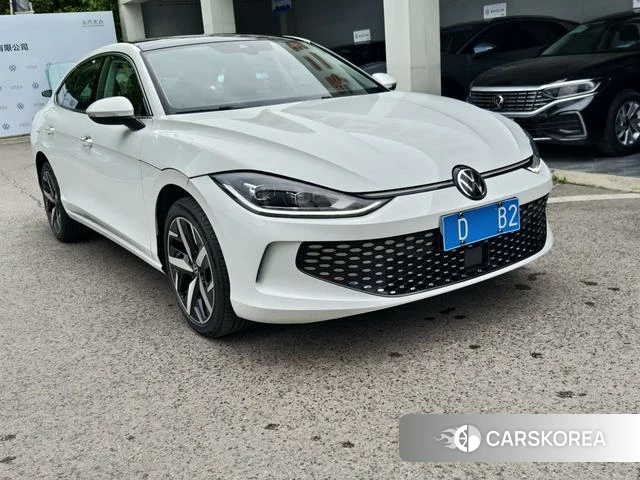 Volkswagen Lingdu 2024 Белый из Китая, фото 2