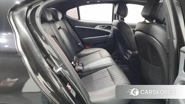 Genesis G70 2019 Черный из Кореи, фото 2