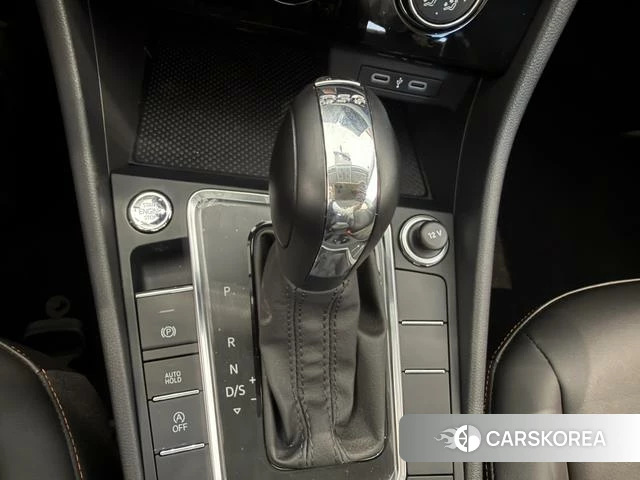 Volkswagen Bora 2026 Белый из Китая, фото 2