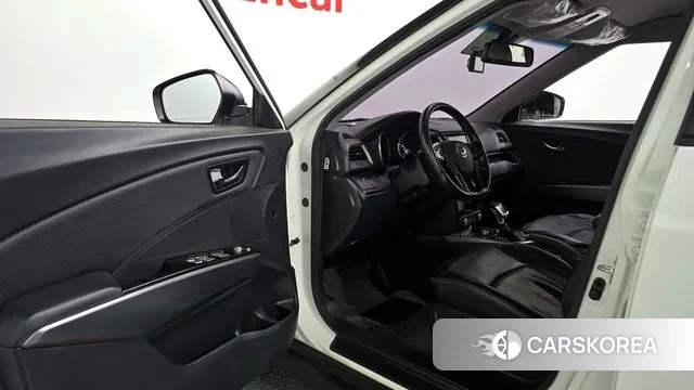 Ssangyong Tivoli Armor 2018 Белый из Кореи, фото 2