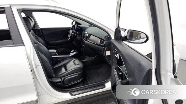 Kia Niro EV 2018 Белый из Кореи, фото 2