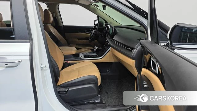 Kia Carnival 4th generation 2022 Белый из Кореи, фото 2