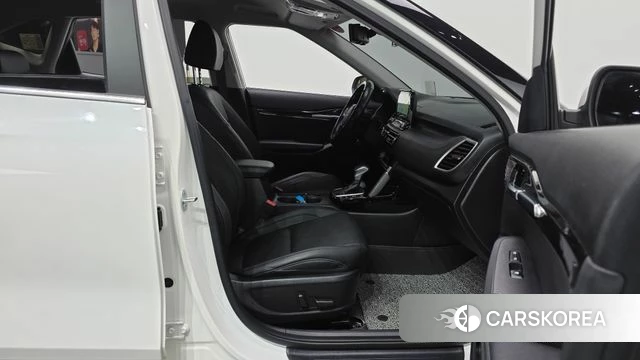 Kia Seltos 2022 Белый из Кореи, фото 2