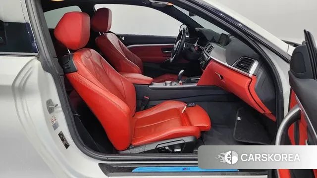 BMW 4 Series (F32) 2018 Белый из Кореи, фото 2