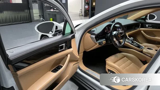 Porsche Panamera (971) 2018 Белый из Кореи, фото 2