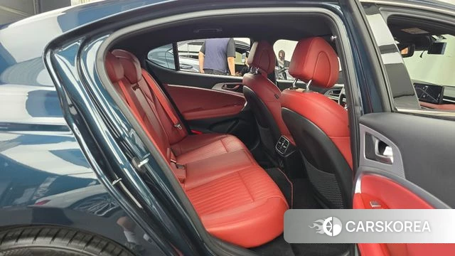 Genesis The New G70 2021 Синий из Кореи, фото 2