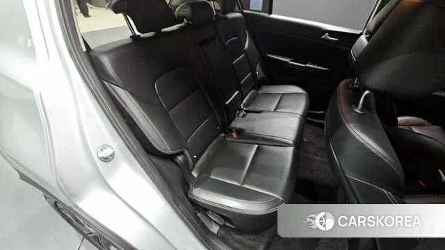 Kia Sportage The Bold 2019 Серебряный из Кореи, фото 2