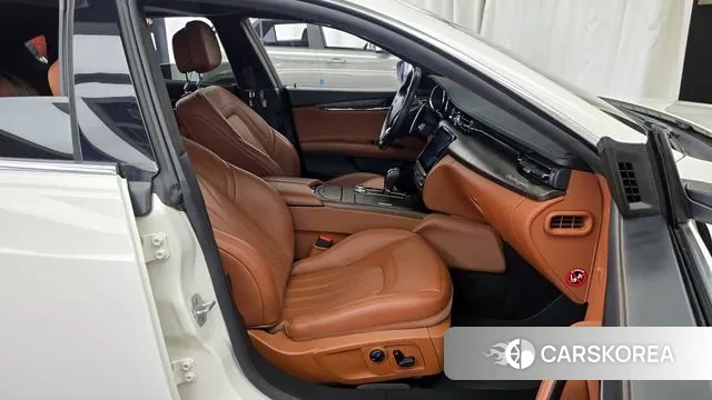 Maserati Quattroporte 2018 Белый из Кореи, фото 2