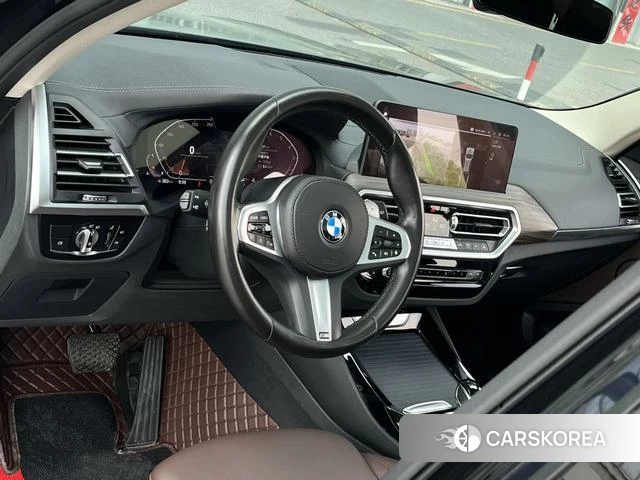 BMW X3 2022 Черный из Китая, фото 2