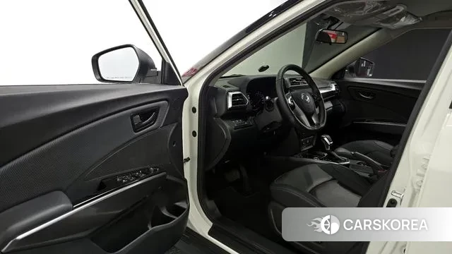 Ssangyong The New Tivoli 2024 Белый из Кореи, фото 2