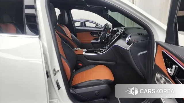 Mercedes-Benz GLC-Class X254 2024 Белый из Кореи, фото 2