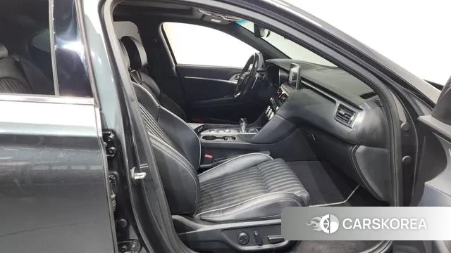 Genesis G70 2018 Серый из Кореи, фото 2