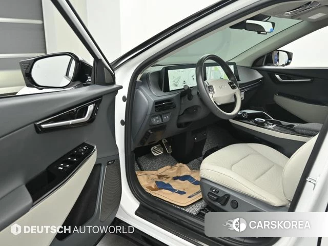 Kia EV6 2023 Белый из Кореи, фото 2