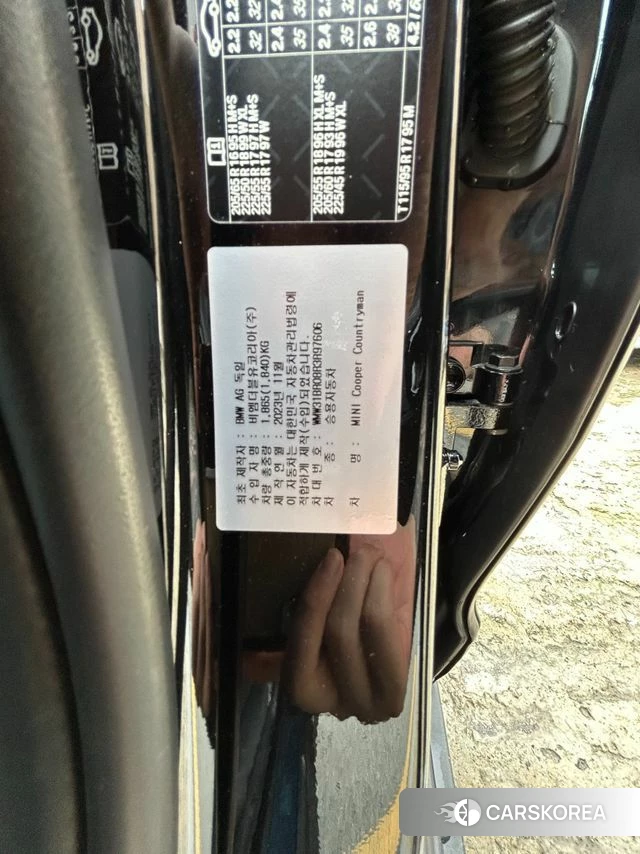 Mini Cooper Countryman 2024 Черный из Кореи, фото 2