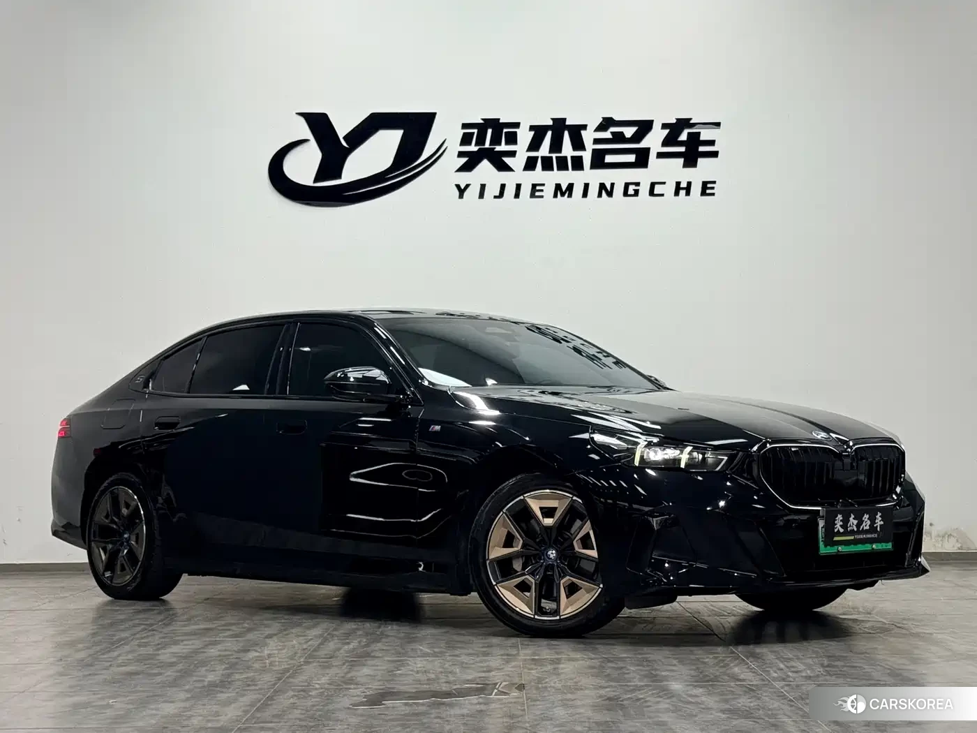 BMW i5 2024 Синий из Китая, фото 2