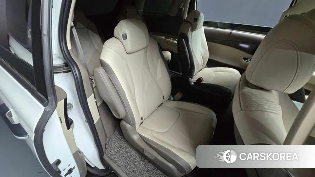 Kia Carnival 4th generation 2020 Белый из Кореи, фото 2