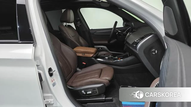 BMW iX3 2023 Белый из Кореи, фото 2
