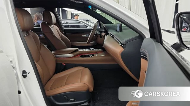 Genesis GV70 2021 Белый из Кореи, фото 2