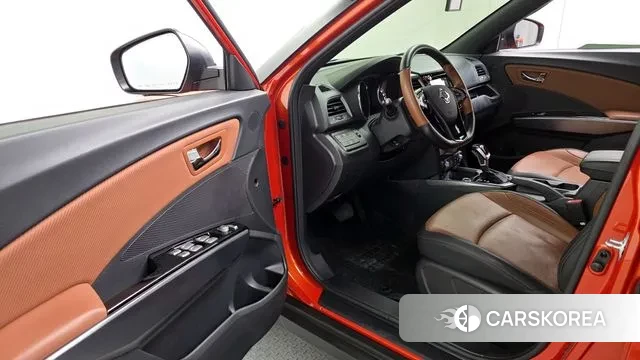 Ssangyong Tivoli Armor 2019 Оранжевый из Кореи, фото 2