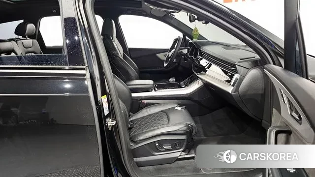 Audi Q7 (4M) id 2889901 из Кореи 2