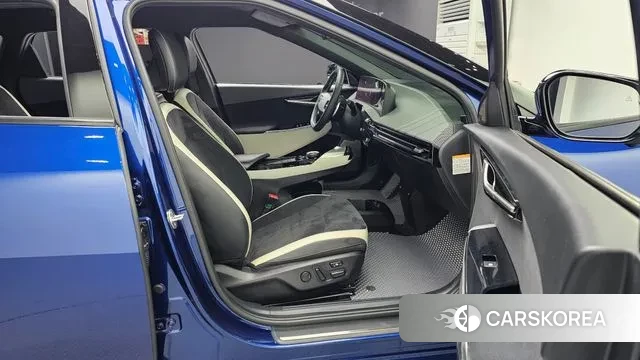 Kia EV6 2021 Синий из Кореи, фото 2