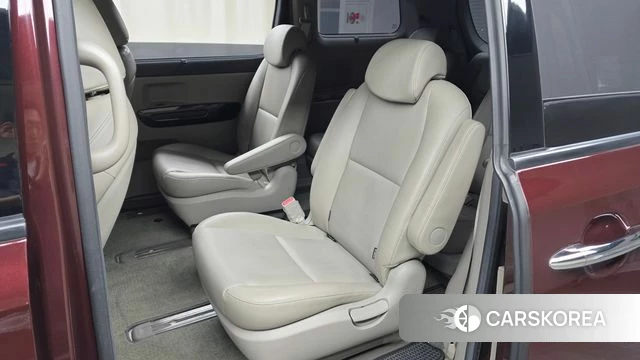 Kia All New Carnival 2018 Фиолетовый из Кореи, фото 2