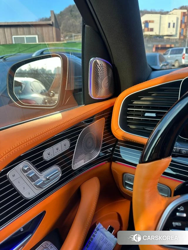 Mercedes-Benz GLS - Class X167 2021 Черный двухцветный из Кореи, фото 2