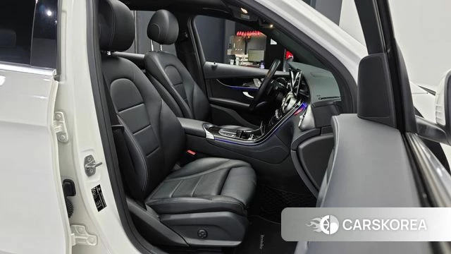Mercedes-Benz GLC-Class X253 2020 Белый из Кореи, фото 2