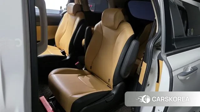 Kia Carnival 4th generation 2021 Белый из Кореи, фото 2
