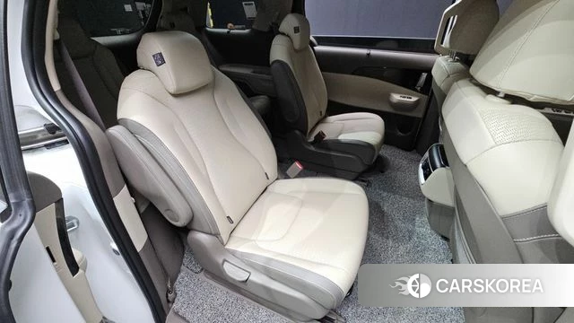 Kia The New Carnival 4th Generation 2024 Белый из Кореи, фото 2