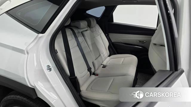 Hyundai The New Tucson Hybrid (NX4) 2024 Белый из Кореи, фото 2