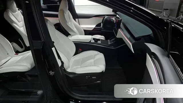 Tesla Model X 2023 Черный из Кореи, фото 2