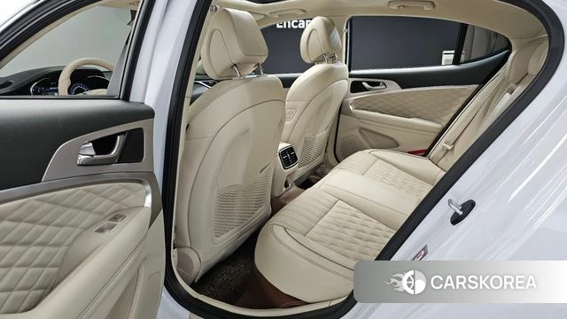 Genesis G70 2019 Белый из Кореи, фото 2