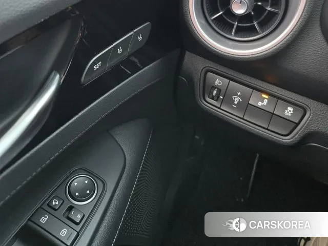 Kia The New K3 2nd generation 2024 Белый из Кореи, фото 2