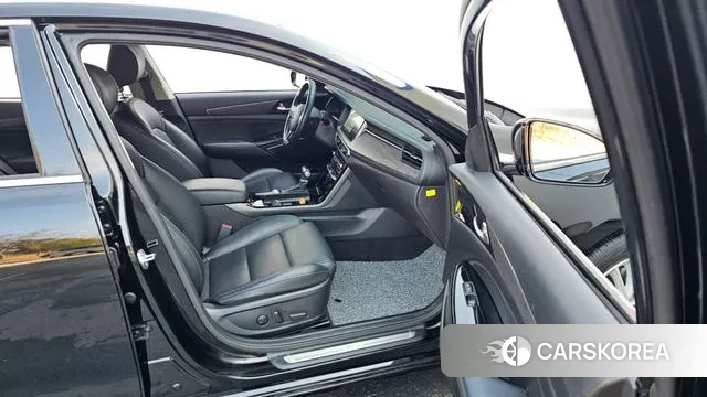 Kia K7 Premier 2020 Черный из Кореи, фото 2