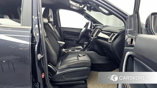 Ford Ranger 3rd Generation 2021 Серый из Кореи, фото 2