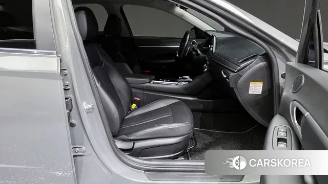 Hyundai Sonata Hybrid (DN8) 2021 Серебристо-серый из Кореи, фото 2