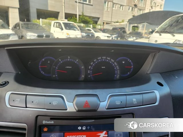 Ssangyong Korando Turismo 2018 Белый из Кореи, фото 2