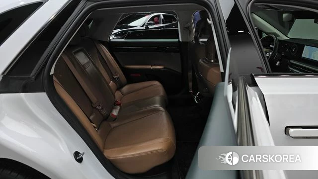Hyundai Grandeur Hybrid (GN7) 2024 Белый из Кореи, фото 2