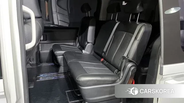 Hyundai Staria 2021 Белый из Кореи, фото 2