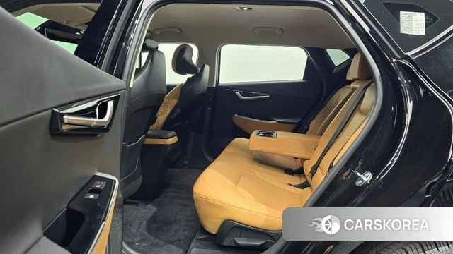 Kia EV6 2023 Черный из Кореи, фото 2