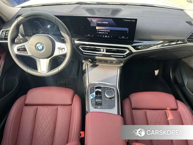 BMW i3 2025 Белый из Китая, фото 2